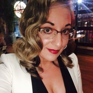 Meet your Posher, Darlene